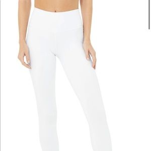 Alo yoga airbrush leggings. Nwot